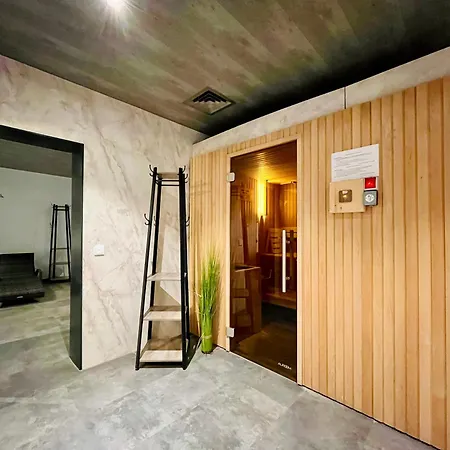 Alpgold C1 Oder Alpherz A8 Montana Haus Apartment