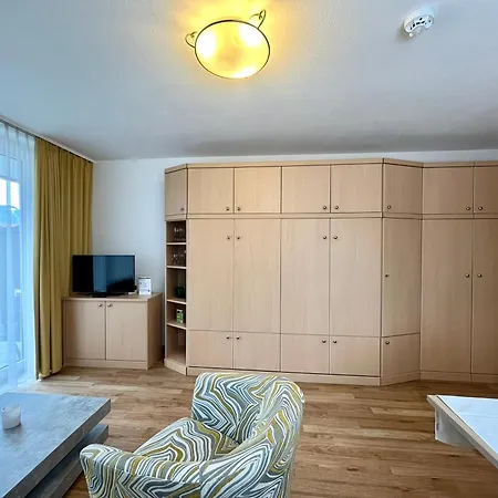 Alpgold C1 Oder Alpherz A8 Montana Haus Apartment *